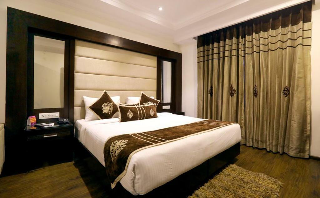 Bluemont Beacon Hotel New Delhi Gurgaon Ngoại thất bức ảnh