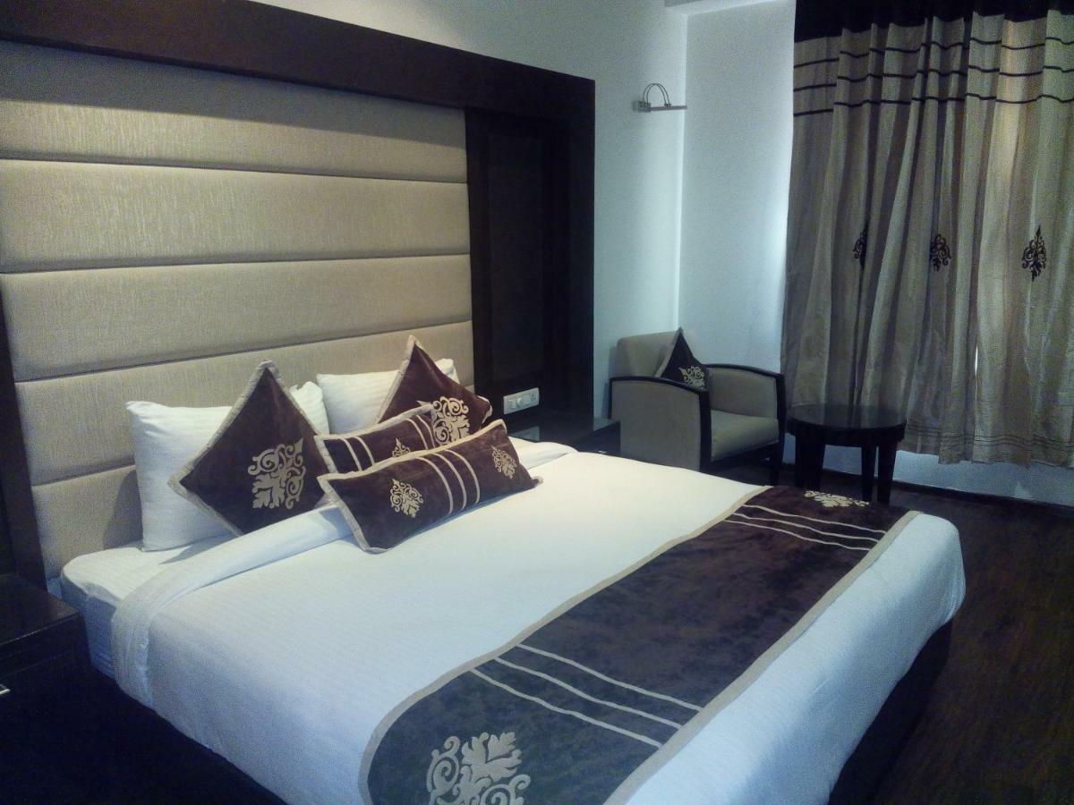 Bluemont Beacon Hotel New Delhi Gurgaon Ngoại thất bức ảnh