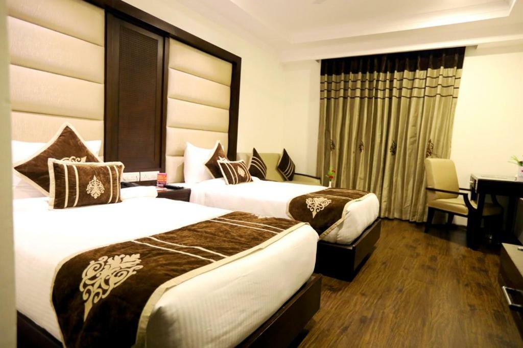 Bluemont Beacon Hotel New Delhi Gurgaon Ngoại thất bức ảnh