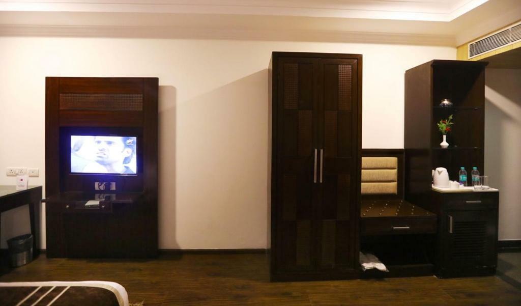 Bluemont Beacon Hotel New Delhi Gurgaon Ngoại thất bức ảnh