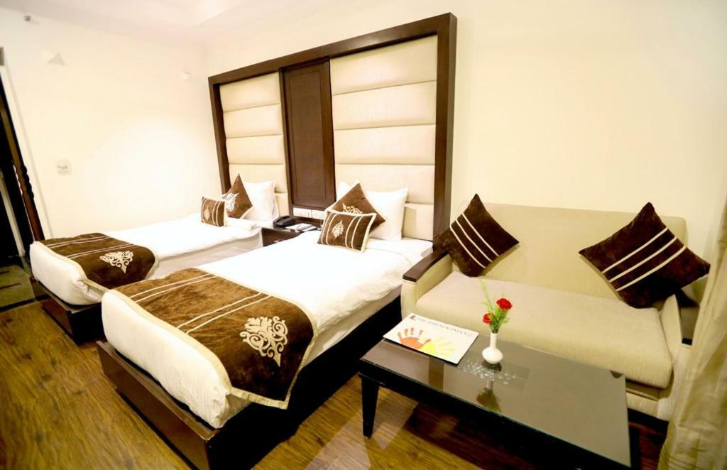 Bluemont Beacon Hotel New Delhi Gurgaon Ngoại thất bức ảnh