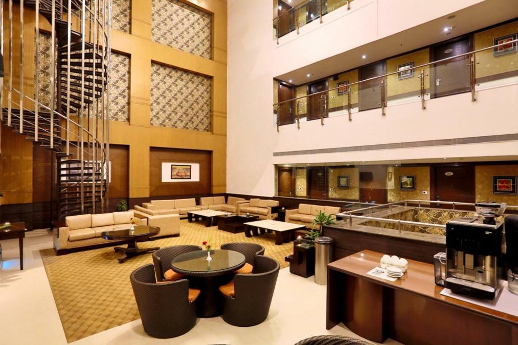 Bluemont Beacon Hotel New Delhi Gurgaon Ngoại thất bức ảnh