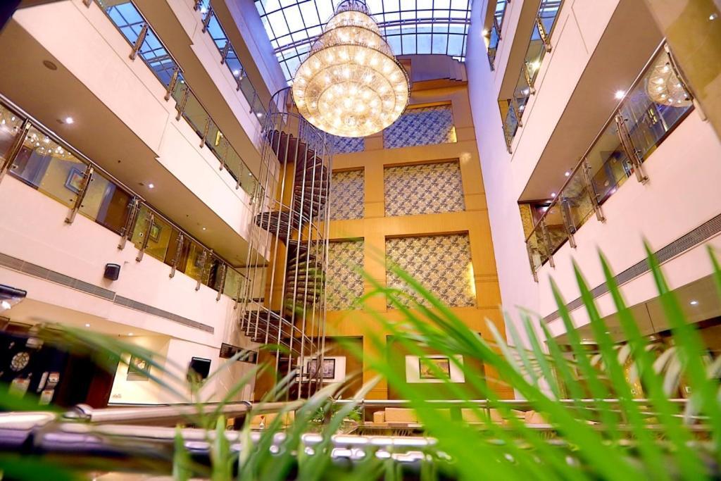 Bluemont Beacon Hotel New Delhi Gurgaon Ngoại thất bức ảnh